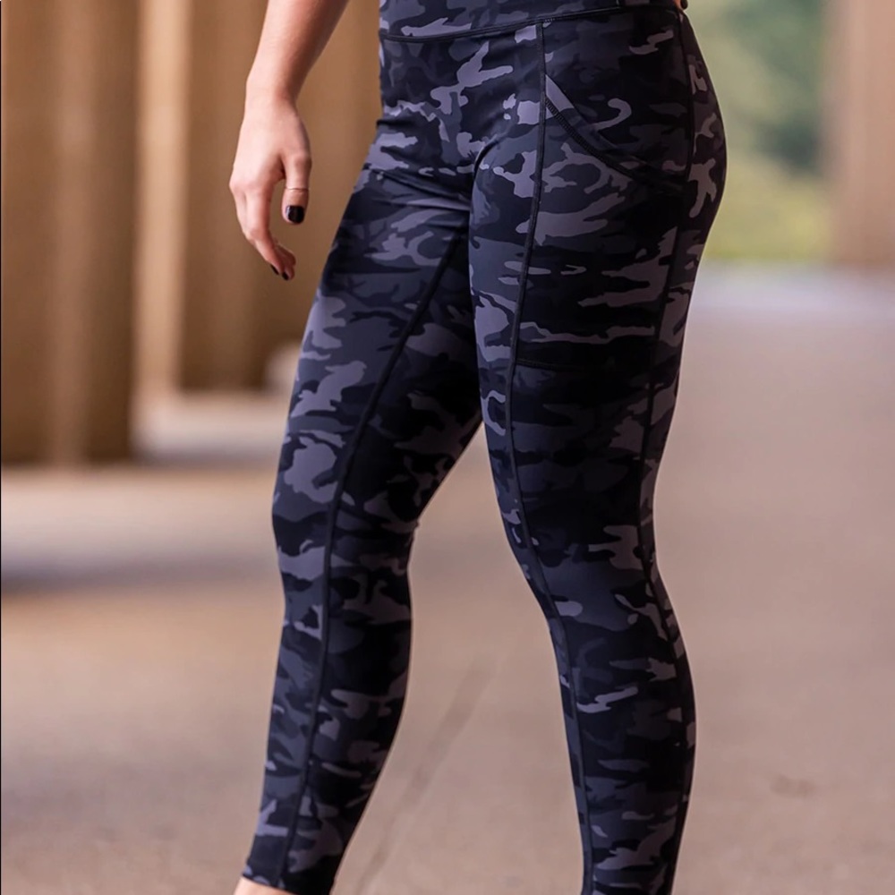 Klōn Apparel GI Jane camo leggings, XL
